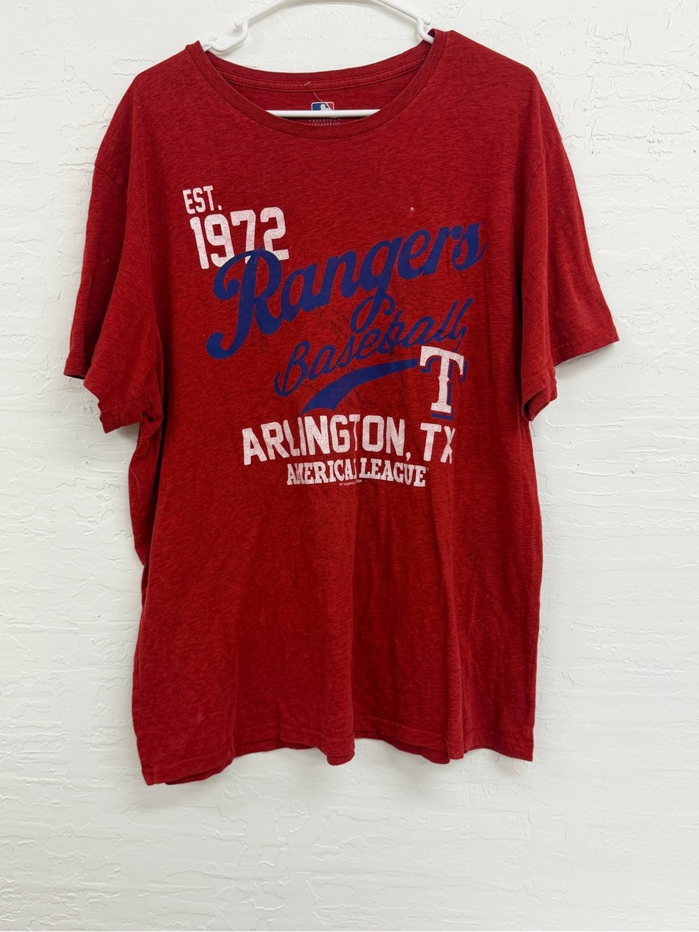 MLB Texas Rangers Red Short Sleeve Graphic Tee with Blue & White Print